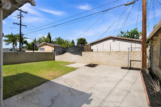 471 Hoefner, Los Angeles, CA 90022