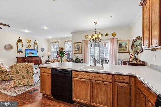 340 LISA WAY, Riverton, NJ 08077