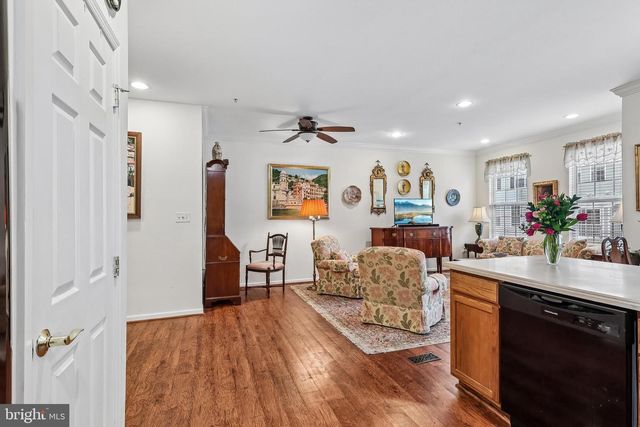 340 LISA WAY, Riverton, NJ 08077