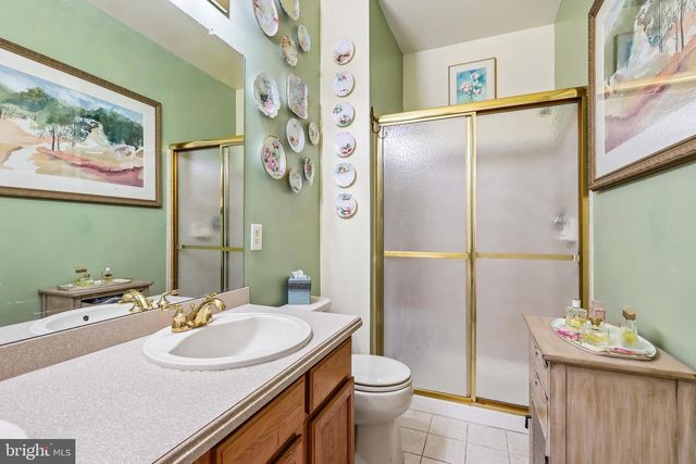 340 LISA WAY, Riverton, NJ 08077