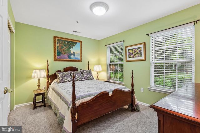 340 LISA WAY, Riverton, NJ 08077
