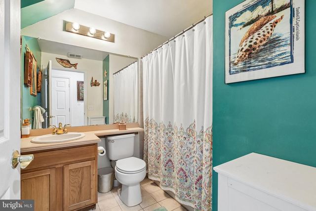 340 LISA WAY, Riverton, NJ 08077