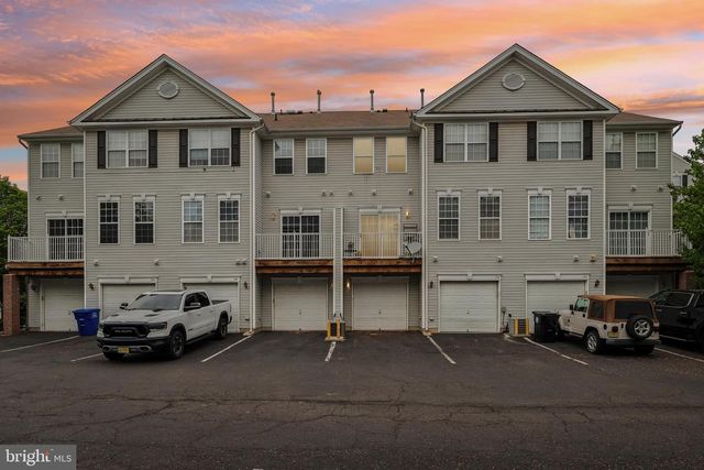 340 LISA WAY, Riverton, NJ 08077