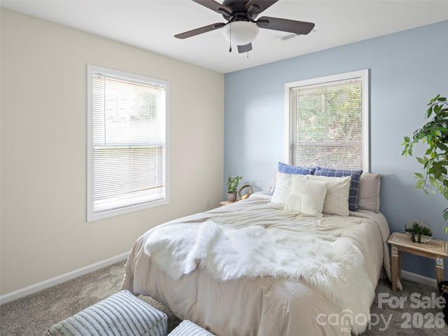49 East Street, Asheville, NC 28803