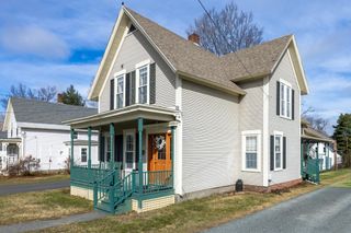 9 South Street, Lebanon, NH 03766