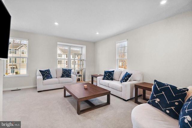 36028 COYOTE TRL, Locust Grove, VA 22508