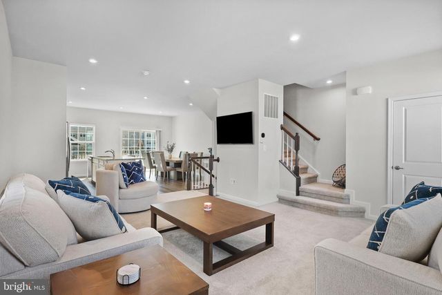 36028 COYOTE TRL, Locust Grove, VA 22508