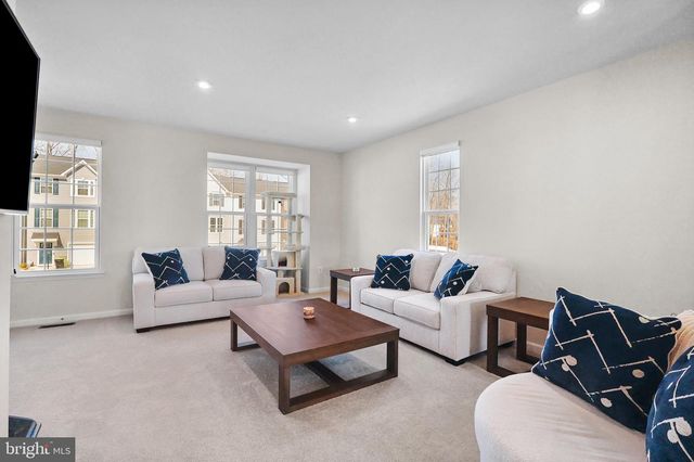 36028 COYOTE TRL, Locust Grove, VA 22508