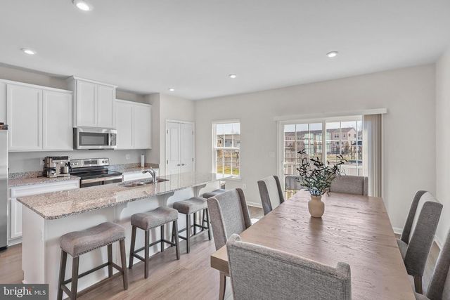 36028 COYOTE TRL, Locust Grove, VA 22508