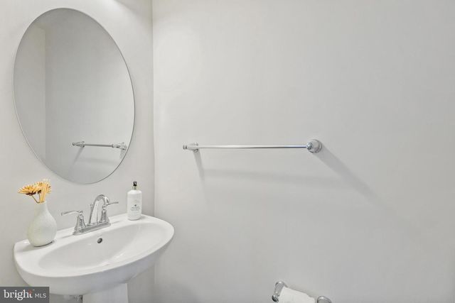 36028 COYOTE TRL, Locust Grove, VA 22508