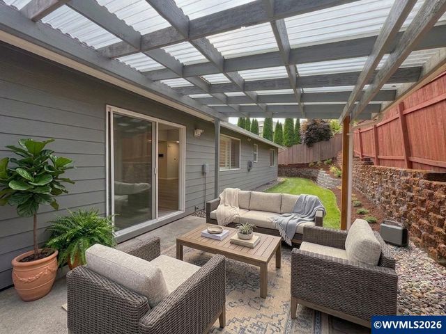 5219 Nightcap St SE, Salem, OR 97306
