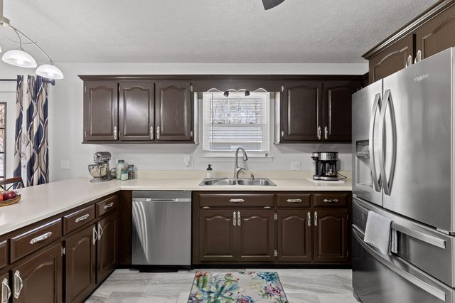 310 Daniels Road, Trenton, GA 30752