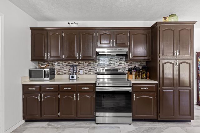 310 Daniels Road, Trenton, GA 30752