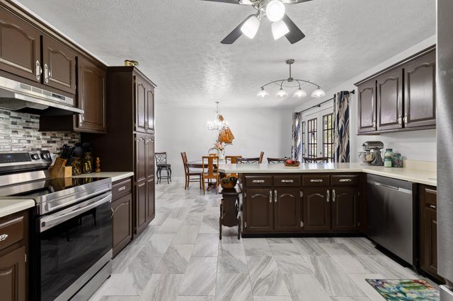 310 Daniels Road, Trenton, GA 30752