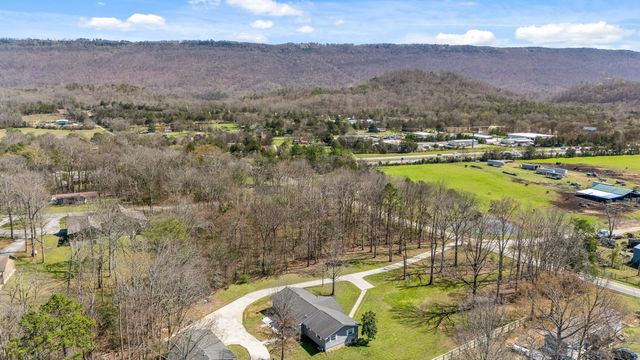 310 Daniels Road, Trenton, GA 30752