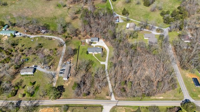 310 Daniels Road, Trenton, GA 30752