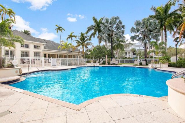 275 Murcia Drive 212, Jupiter, FL 33458