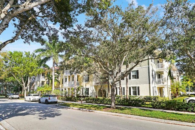 275 Murcia Drive 212, Jupiter, FL 33458