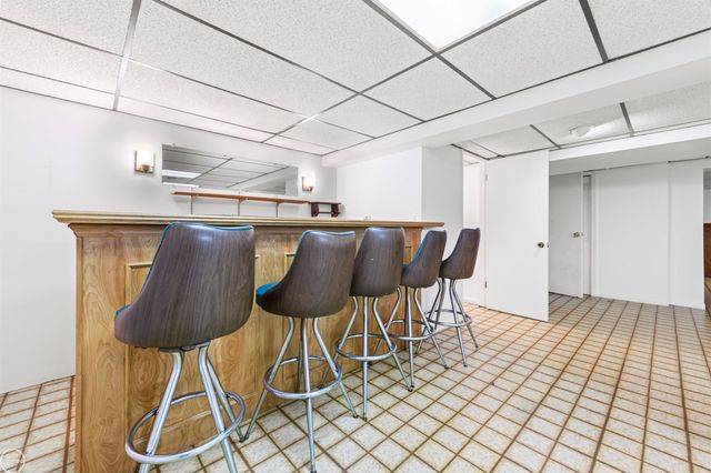 16996 Cristina Ct. Court, Mount Clemens, MI 48038