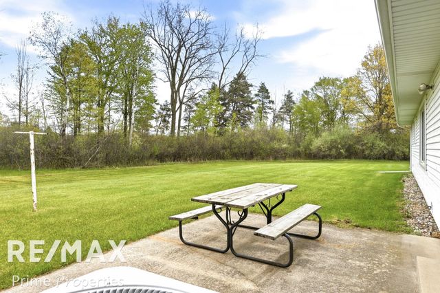 4301 Curtis Road, Bridgeport Twp, MI 48415