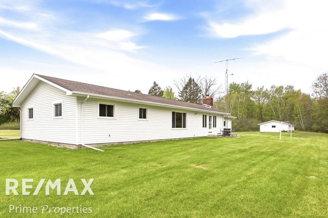 4301 Curtis Road, Bridgeport Twp, MI 48415