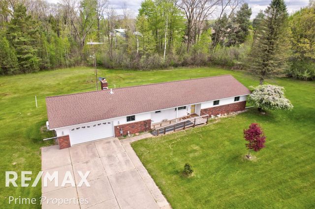 4301 Curtis Road, Bridgeport Twp, MI 48415