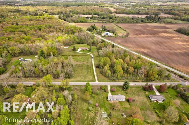 4301 Curtis Road, Bridgeport Twp, MI 48415