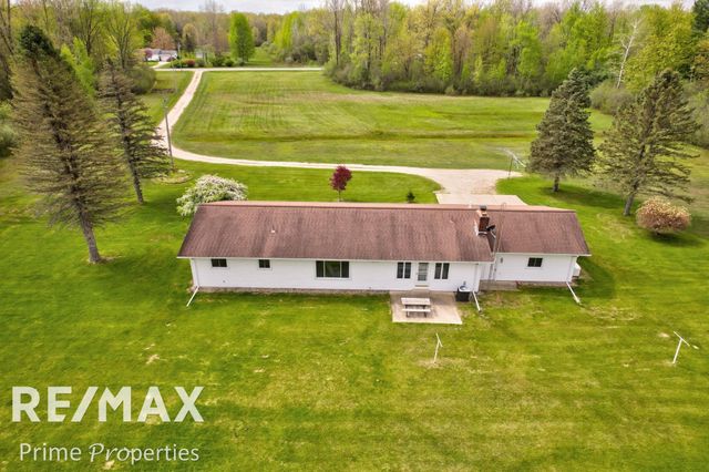 4301 Curtis Road, Bridgeport Twp, MI 48415
