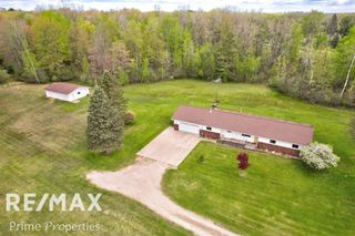 4301 Curtis Road, Bridgeport Twp, MI 48415