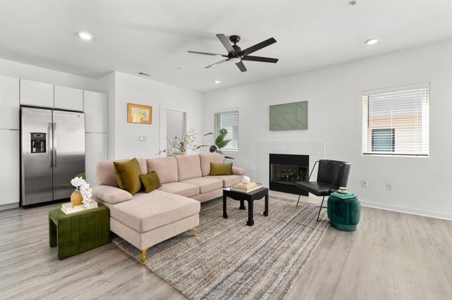 5924 S Congress Ave 114S, Austin, TX 78745