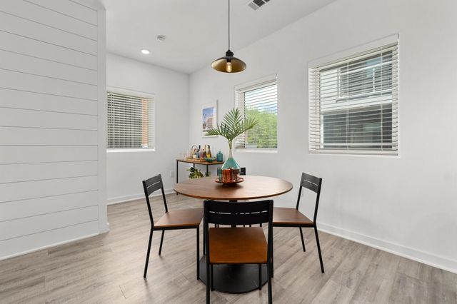 5924 S Congress Ave 114S, Austin, TX 78745