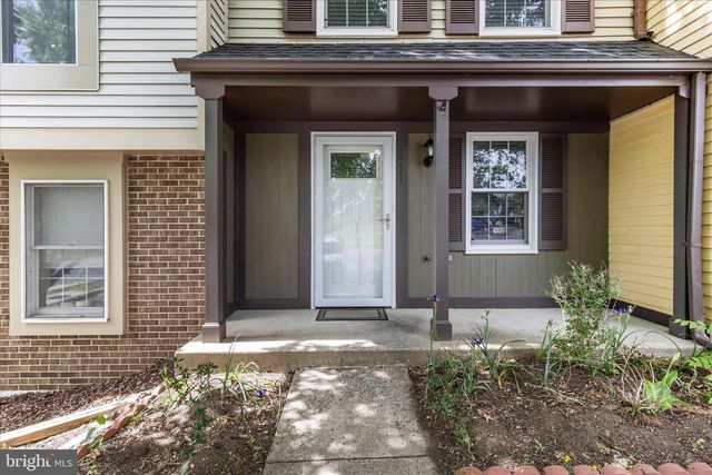 19453 BREEZEDALE LN, Germantown, MD 20876