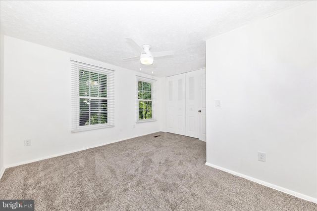 19453 BREEZEDALE LN, Germantown, MD 20876