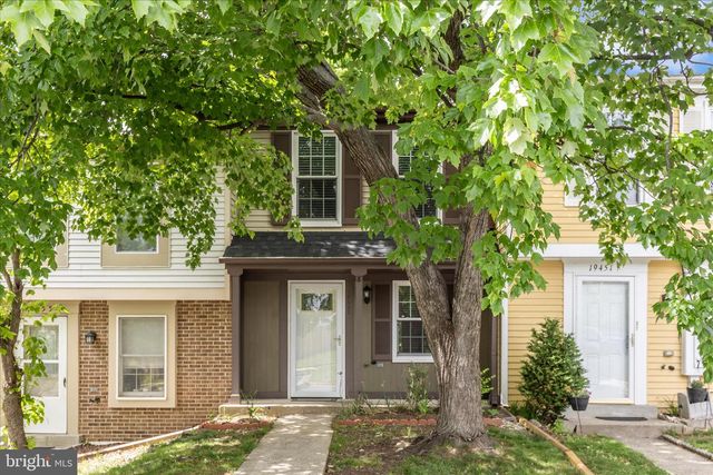 19453 BREEZEDALE LN, Germantown, MD 20876