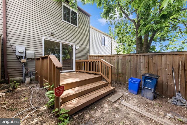 19453 BREEZEDALE LN, Germantown, MD 20876