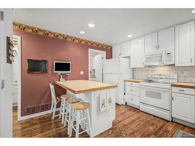 6340 Deframe Way, Arvada, CO 80004