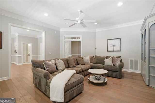 5104 Sapphire Drive, Marietta, GA 30068