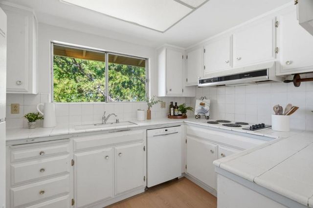 6128 Rainbow Drive, San Jose, CA 95129