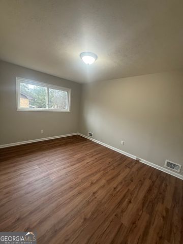 152 Club Circle, Stockbridge, GA 30281