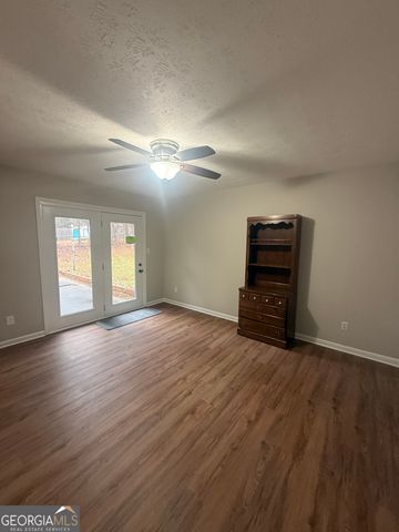 152 Club Circle, Stockbridge, GA 30281