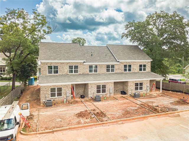 316 Milledge Avenue, Monroe, GA 30655