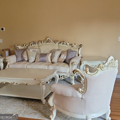 17 Club House Drive, Savannah, GA 31419