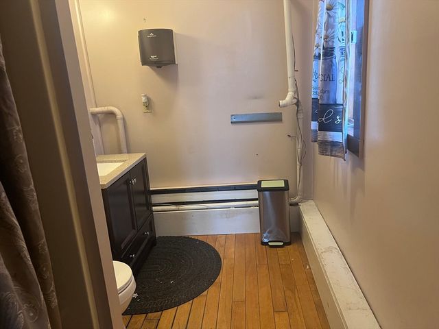 1574 Main Str, Brockton, MA 02301