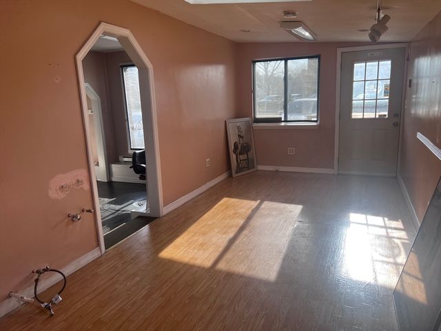 1574 Main Str, Brockton, MA 02301