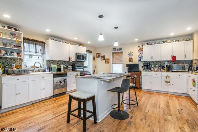 42 Pond School Rd, Wantage Twp., NJ 07461