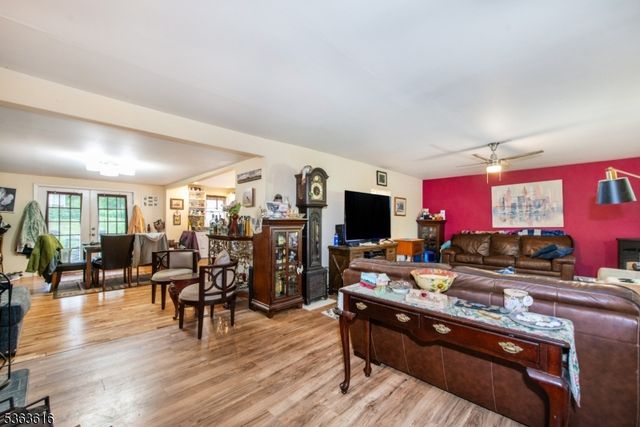 42 Pond School Rd, Wantage Twp., NJ 07461