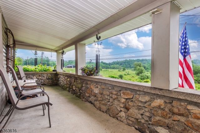 42 Pond School Rd, Wantage Twp., NJ 07461