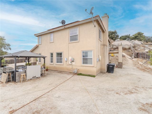 1344 Little Rock Lane, Perris, CA 92570