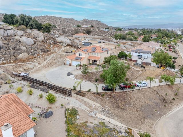 1344 Little Rock Lane, Perris, CA 92570