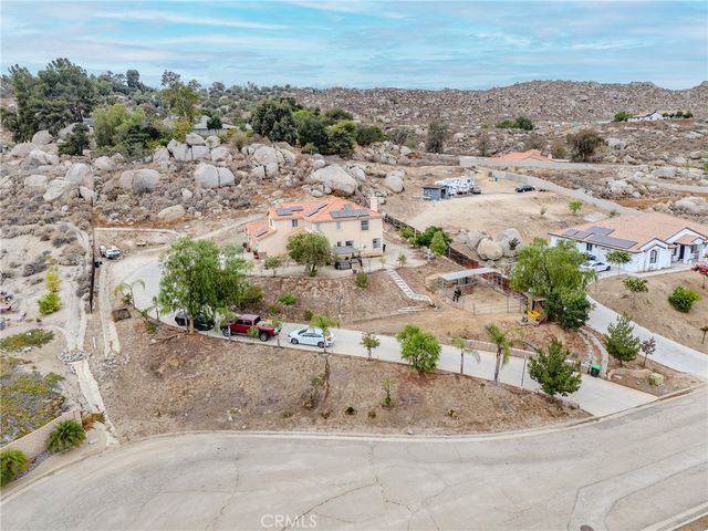 1344 Little Rock Lane, Perris, CA 92570